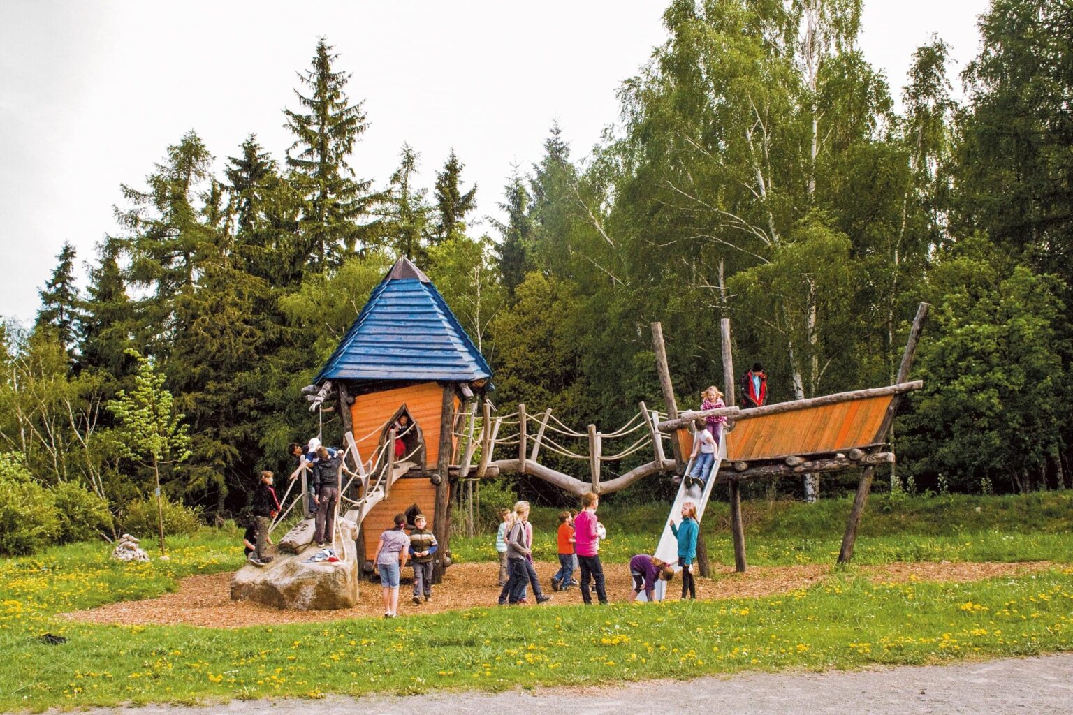 Spielplatz Schule