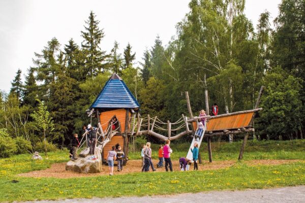 Spielplatz Schule
